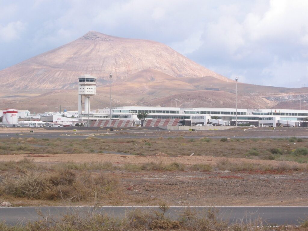 Alquiler de coches en el Aeropuerto de César Manrique-Lanzarote (ACE)