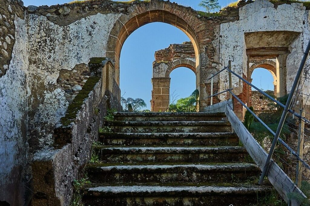 Alquiler de coches en Abadía, Cáceres (España)