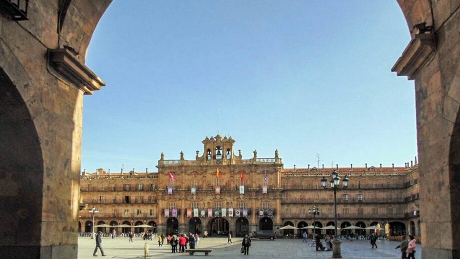 Alquiler de coches en Ahigal de Villarino, Salamanca (España)