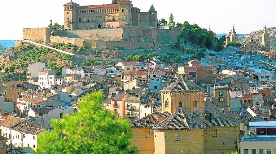 Alquiler de coches en Alacón, Teruel (España)