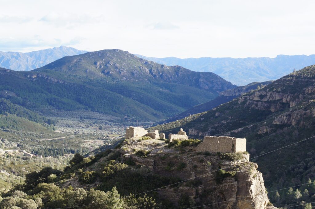 Alquiler de coches en Alfara de Carles, Tarragona (España)