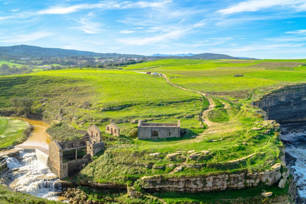 Alquiler de coches en Alfoz de Lloredo, Cantabria (España)