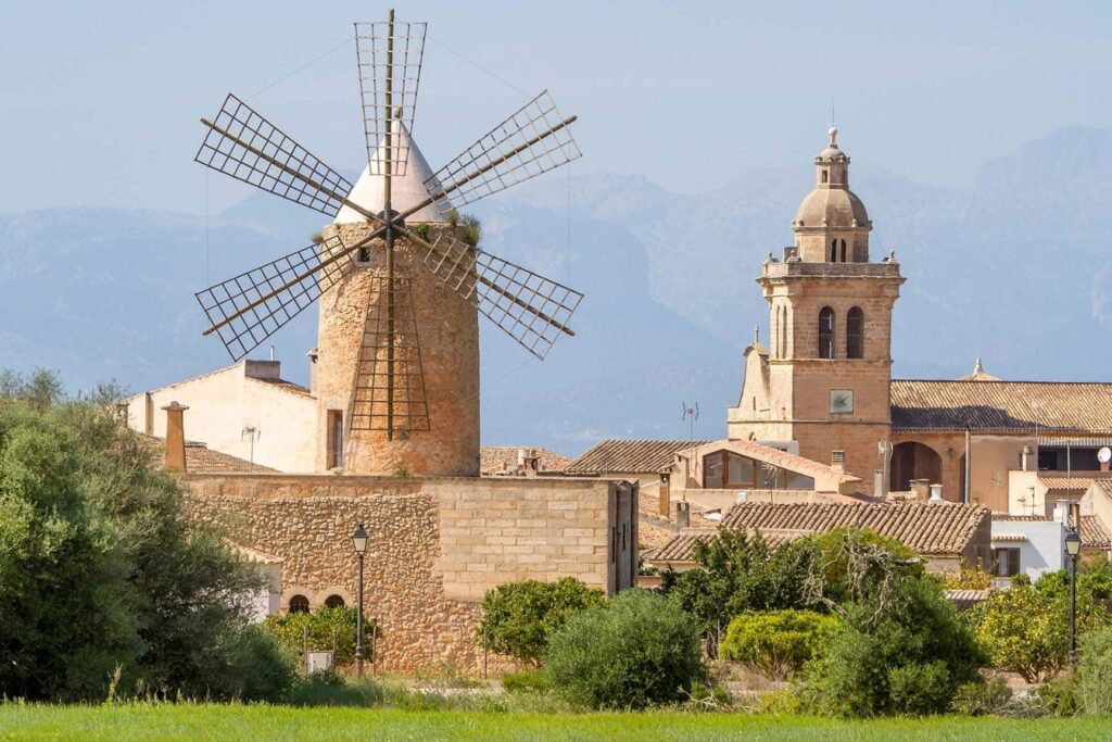 Alquiler de coches en Algaida, Mallorca (España)