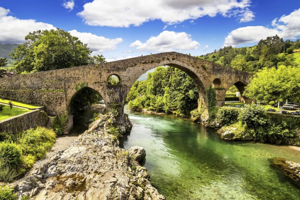 Alquiler de coches en Cangas de Onís, Asturias (España)