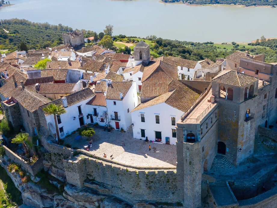 Alquiler de coches en Castellar de la Frontera, Cádiz (España)