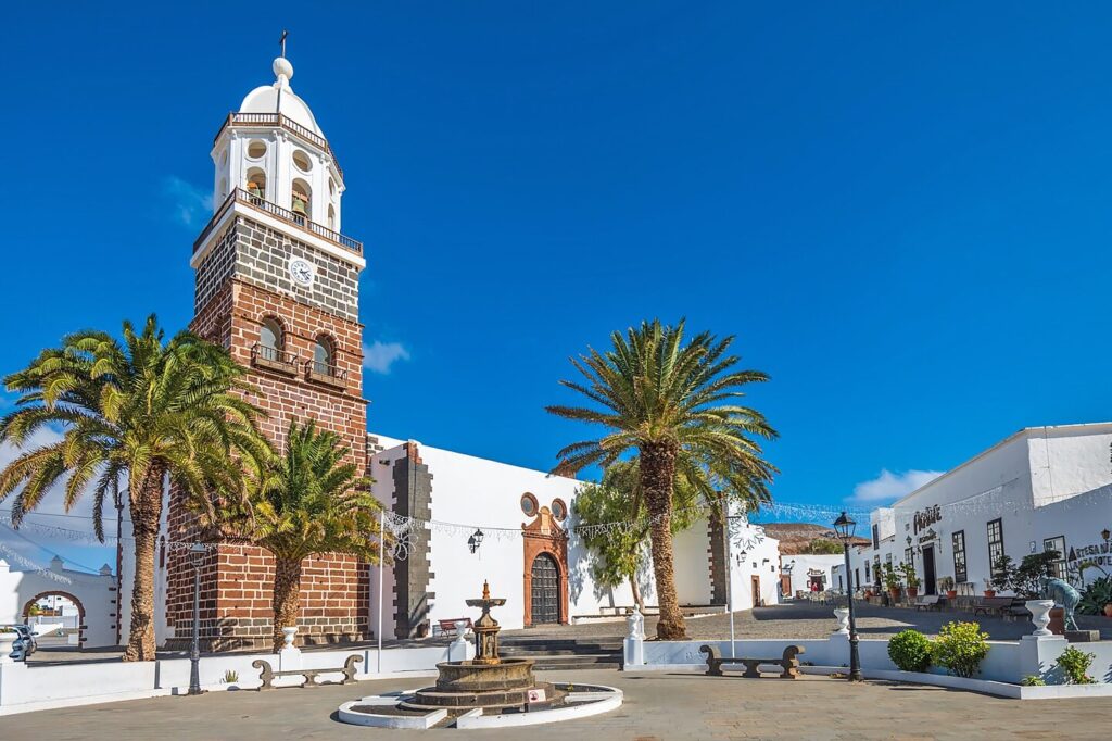 Alquiler de coches en Teguise, Lanzarote (España)